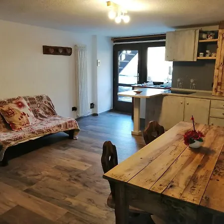 Maison Perriail Vda N 0029 Lägenhet *