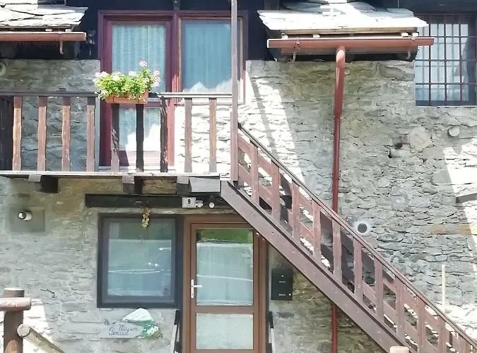 Апартаменты Maison Perriail Vda N 0029 Грессан